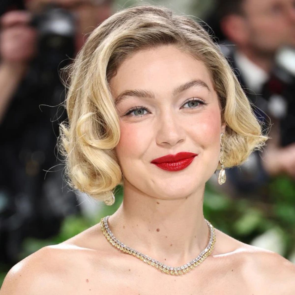 10 beauty look vô cùng đẹp Met Gala 2025 dự đoán sẽ trở nên hot trend - 7