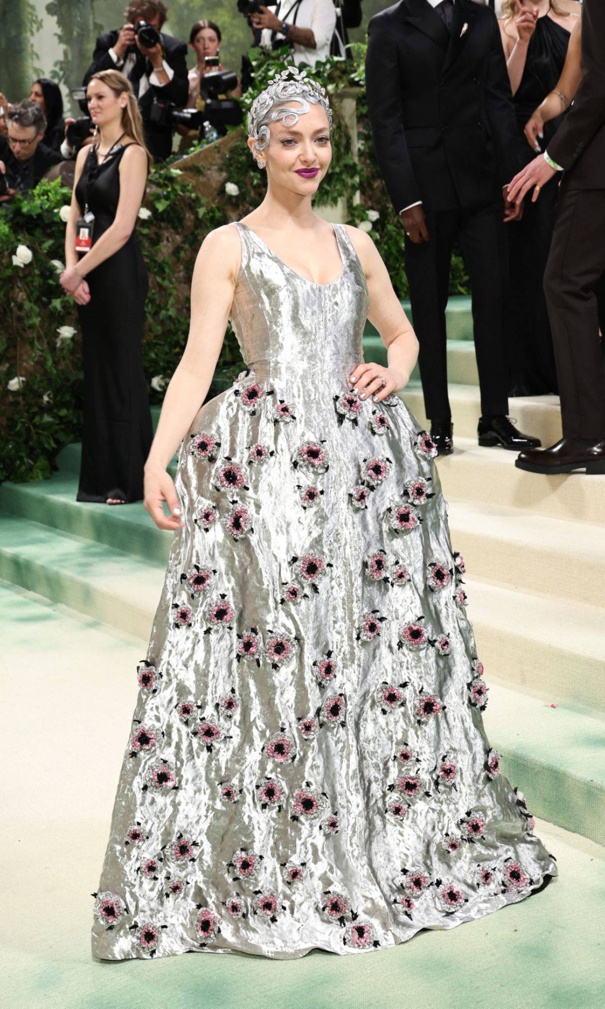 Ngắm nhìn 10 bộ đầm vô cùng đẹp MET GALA 2025