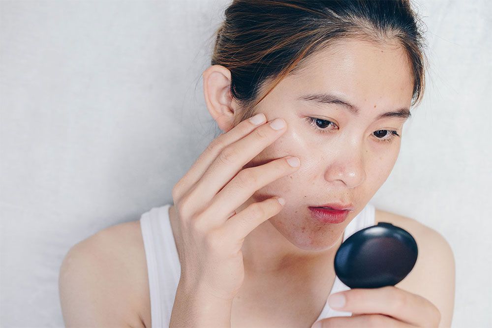 Bôi kem chống nắng bao nhiêu là đủ cho mặt và body?
