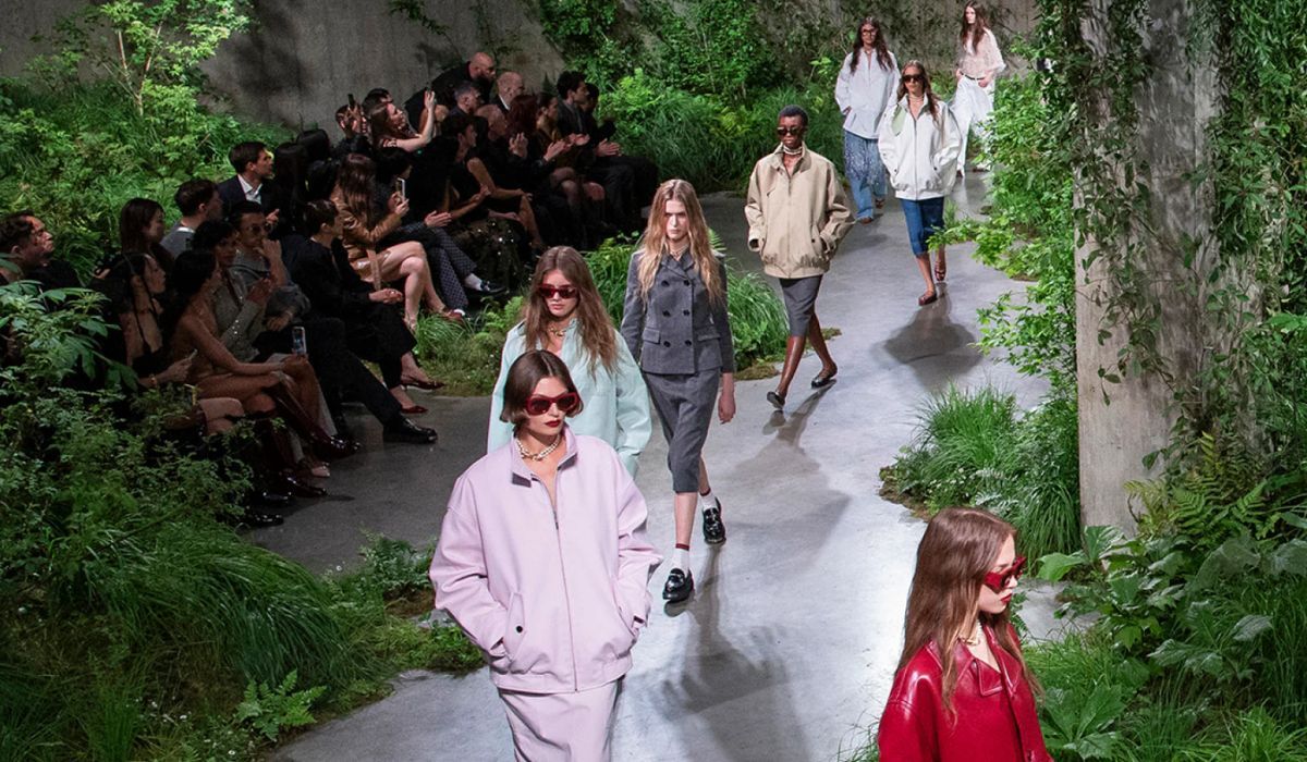 BST thời trang Gucci Cruise 2025 với cảm hứng từ London và Florence