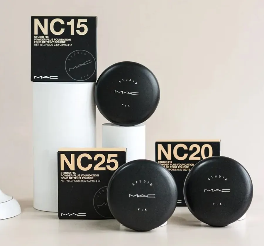 Phấn phủ MAC Studio Fix Powder Plus Foundation cho da dầu