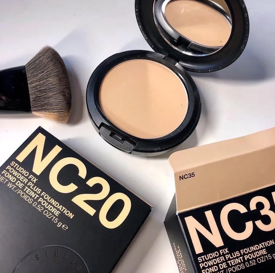 Phấn phủ MAC Studio Fix Powder Plus Foundation cho da dầu
