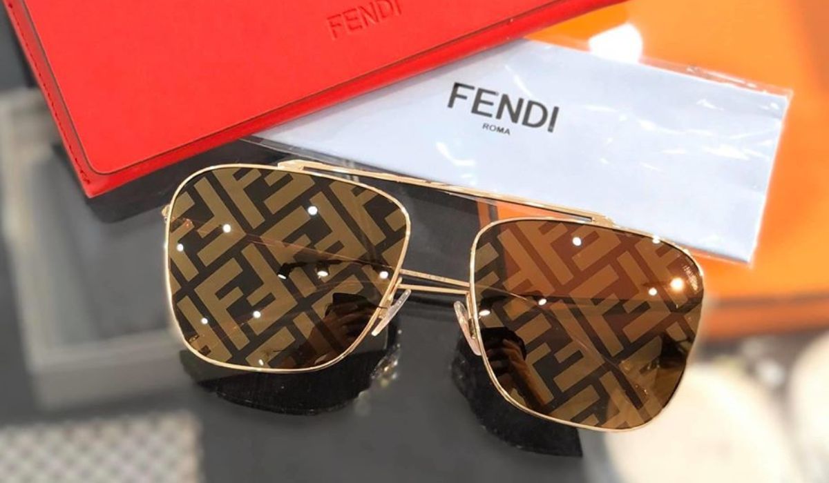 BST kính mát hàng hiệu trendy mùa hè 2025