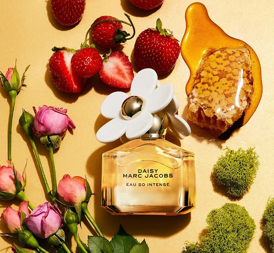 Top 7 chai nước hoa hương dâu tây (Strawberry) ngọt mát