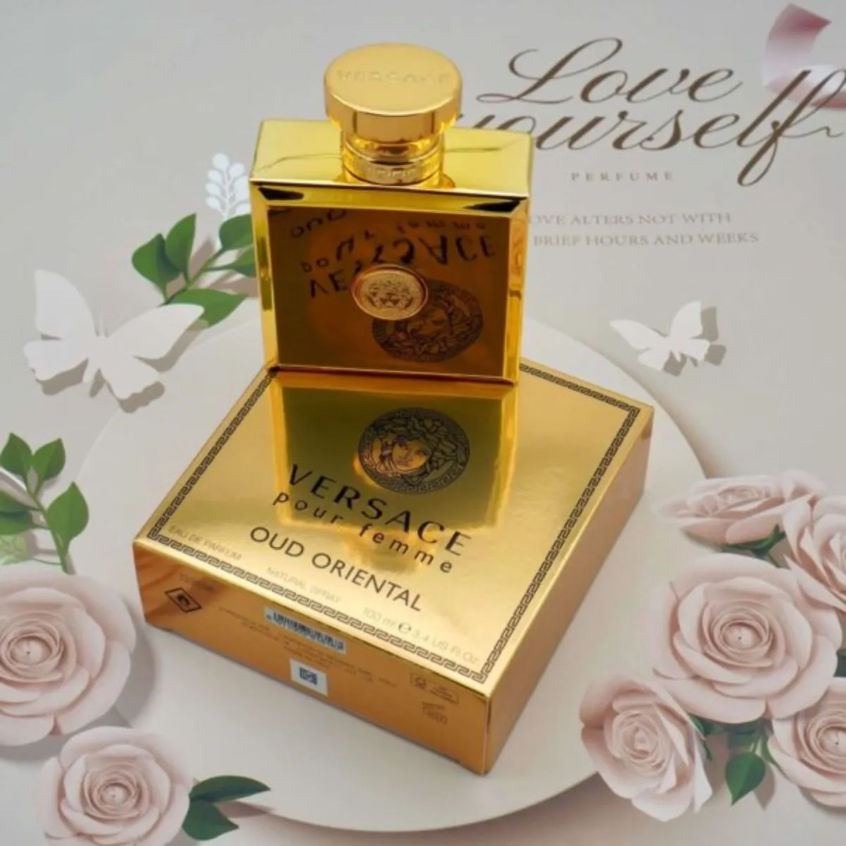 Top 10 nước hoa Versace nữ mùi nào thơm lâu được rất yêu thích