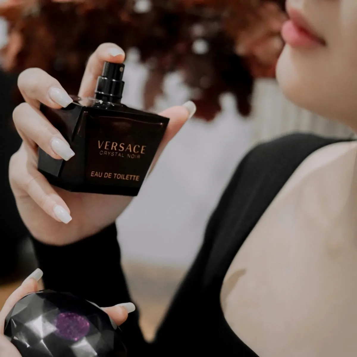 Top 10 nước hoa Versace nữ mùi nào thơm lâu được rất yêu thích