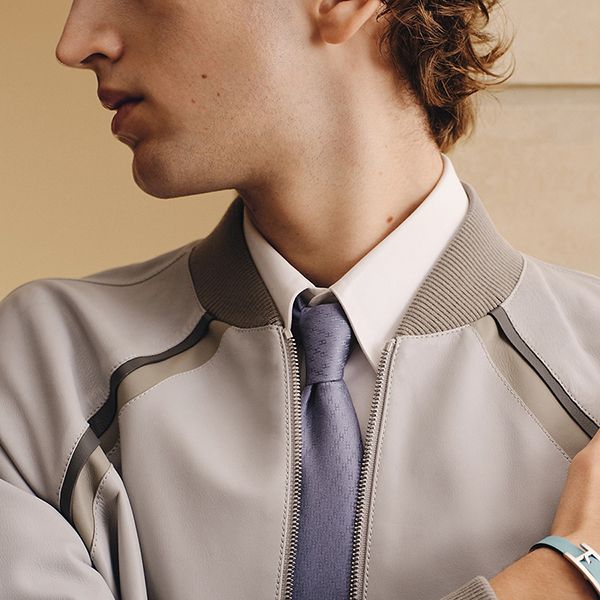 Cà Vạt Nam Hermès Faconnee New H Tie Ciel Découvert Rộng 7cm Màu Xanh Xám - Thời trang - Vua Hàng Hiệu