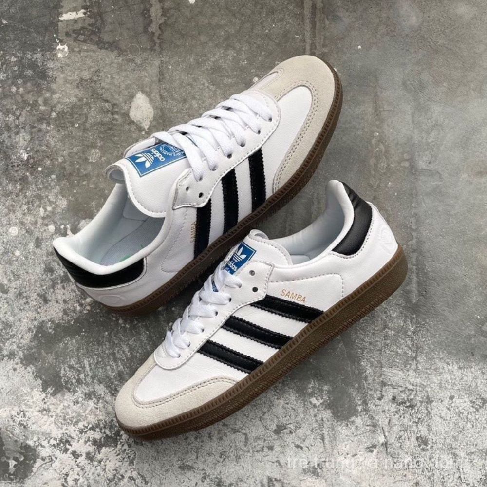 Giày sneaker là gì? Phân biệt các loại giày sneaker phổ biến hiện nay