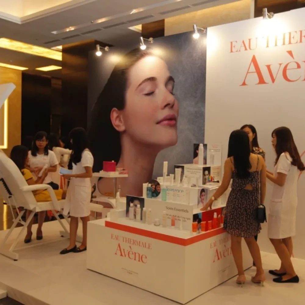 Review chi tiết kem chống nắng Avène Fluide