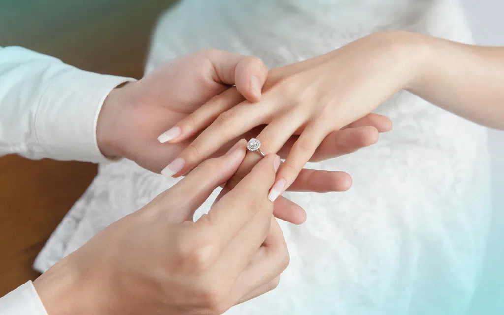 Sự khác biệt giữa nhẫn đính hôn và nhẫn cưới:Top 10 gợi ý lý tưởng ý nghĩa
