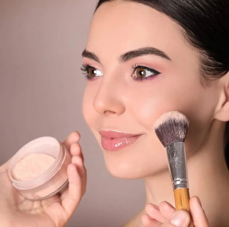 Lưu ý khi sử dụng phấn phủ cho da nhạy cảm