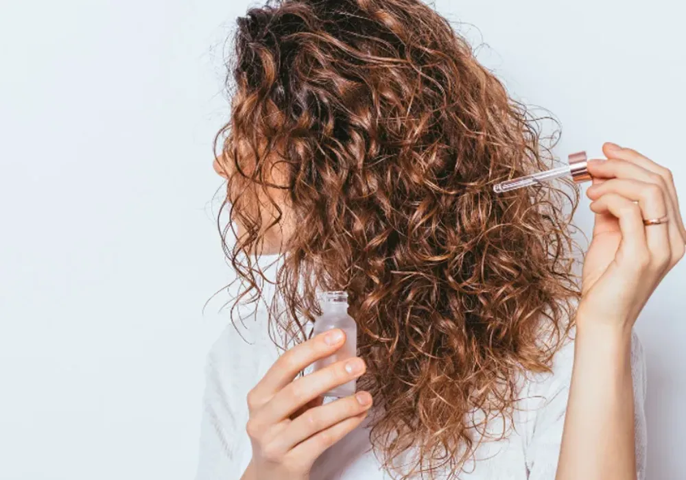 Serum dưỡng tóc là gì? Cách sử dụng serum dưỡng tóc hiệu quả hiện nay