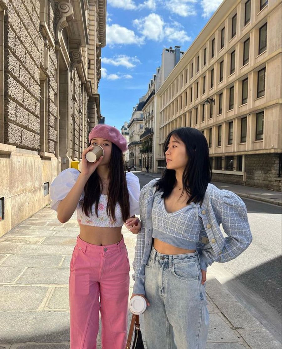 Soft Girl là gì? Hướng dẫn phối đồ chuẩn phong cách Soft Girl