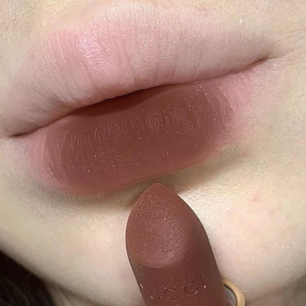 Son Gucci Rouge À Lèvres Matte Lipstick 209 Mona Leslie Cameo Màu Nâu Lạnh - Son Môi - Vua Hàng Hiệu