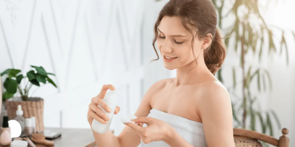 Toner có lợi ích gì cho da thiên dầu mụn?