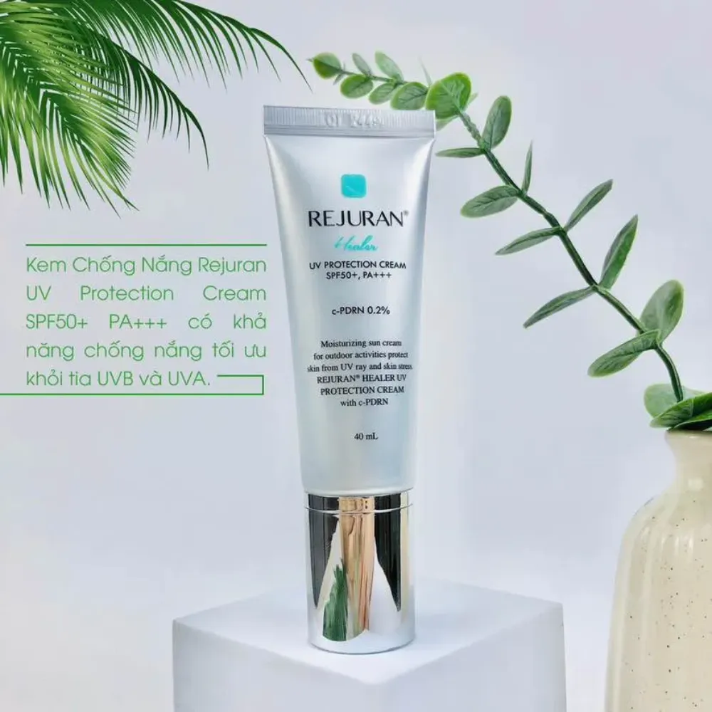 Top 10 kem chống nắng dành cho người trung niên được yêu rất thích