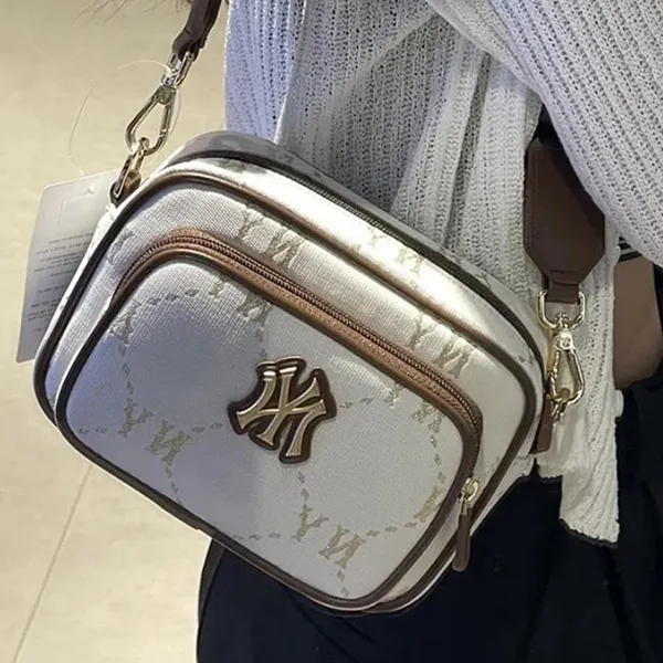 Túi Đeo Chéo Nữ MLB Monogram Jacquard New York Yankees White 7ACRMDA4- 50WHT Màu Trắng Nâu - Túi xách - Vua Hàng Hiệu