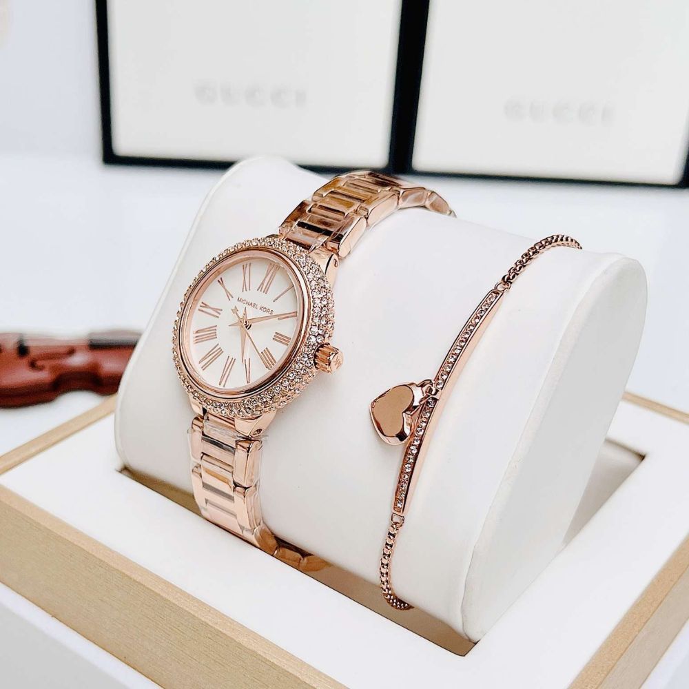 Ý nghĩa tặng đồng hồ? Top các mẫu đồng hồ quà tặng vô cùng đẹp
