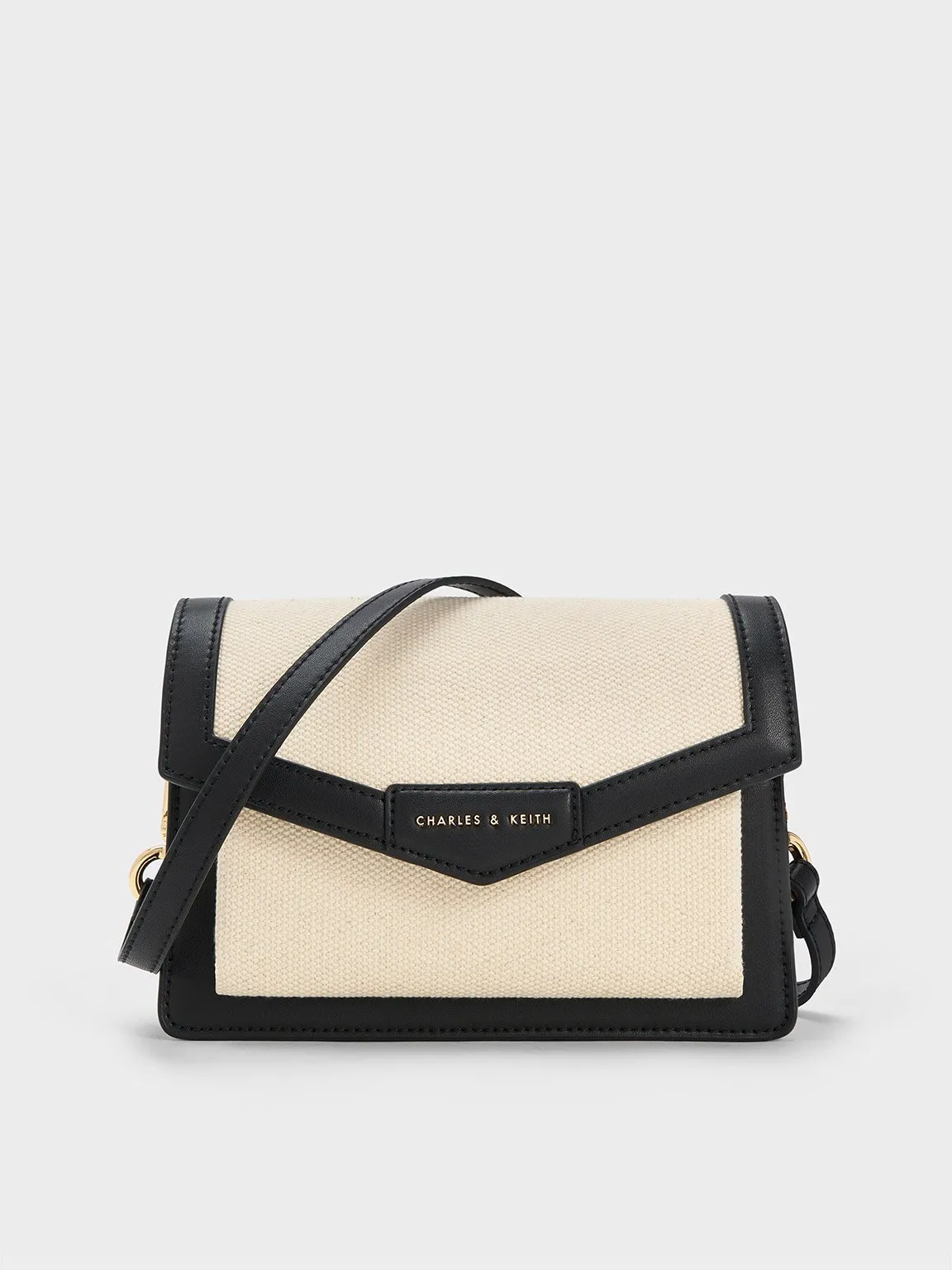 Túi Xách Charles & Keith Envelope