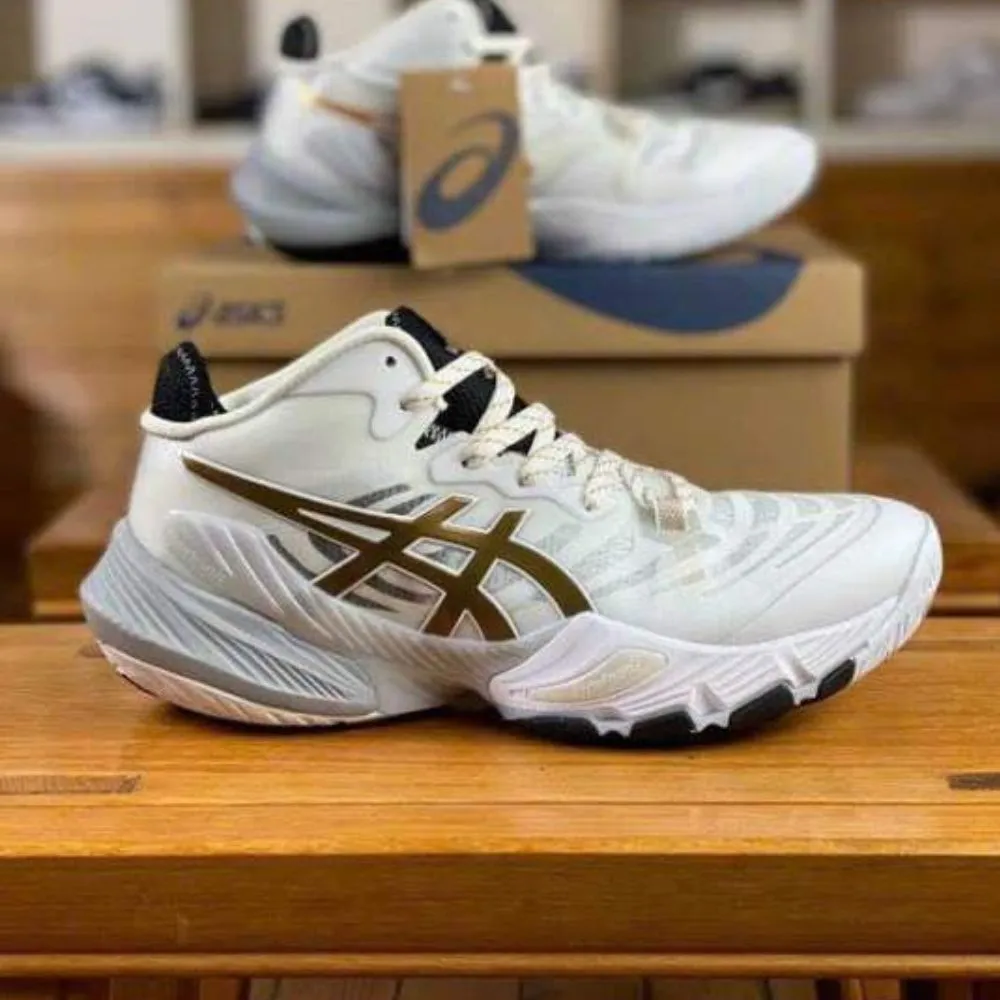 Top 10 các dòng giày Asics bóng chuyền tốt 2025