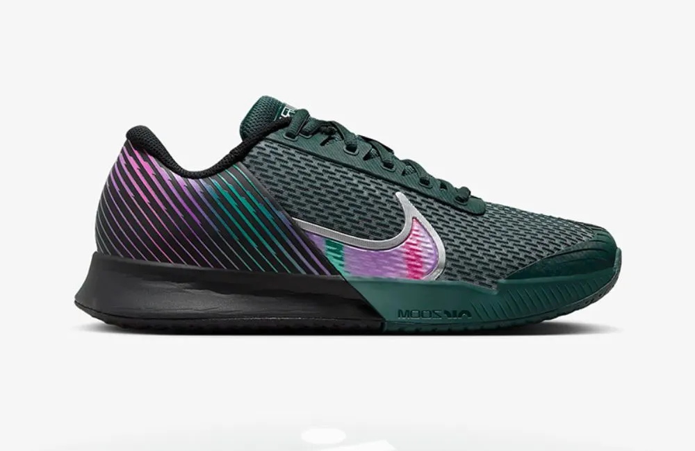 Chọn giày tennis Nike hay Adidas? So sánh giày tennis hai thương hiệu