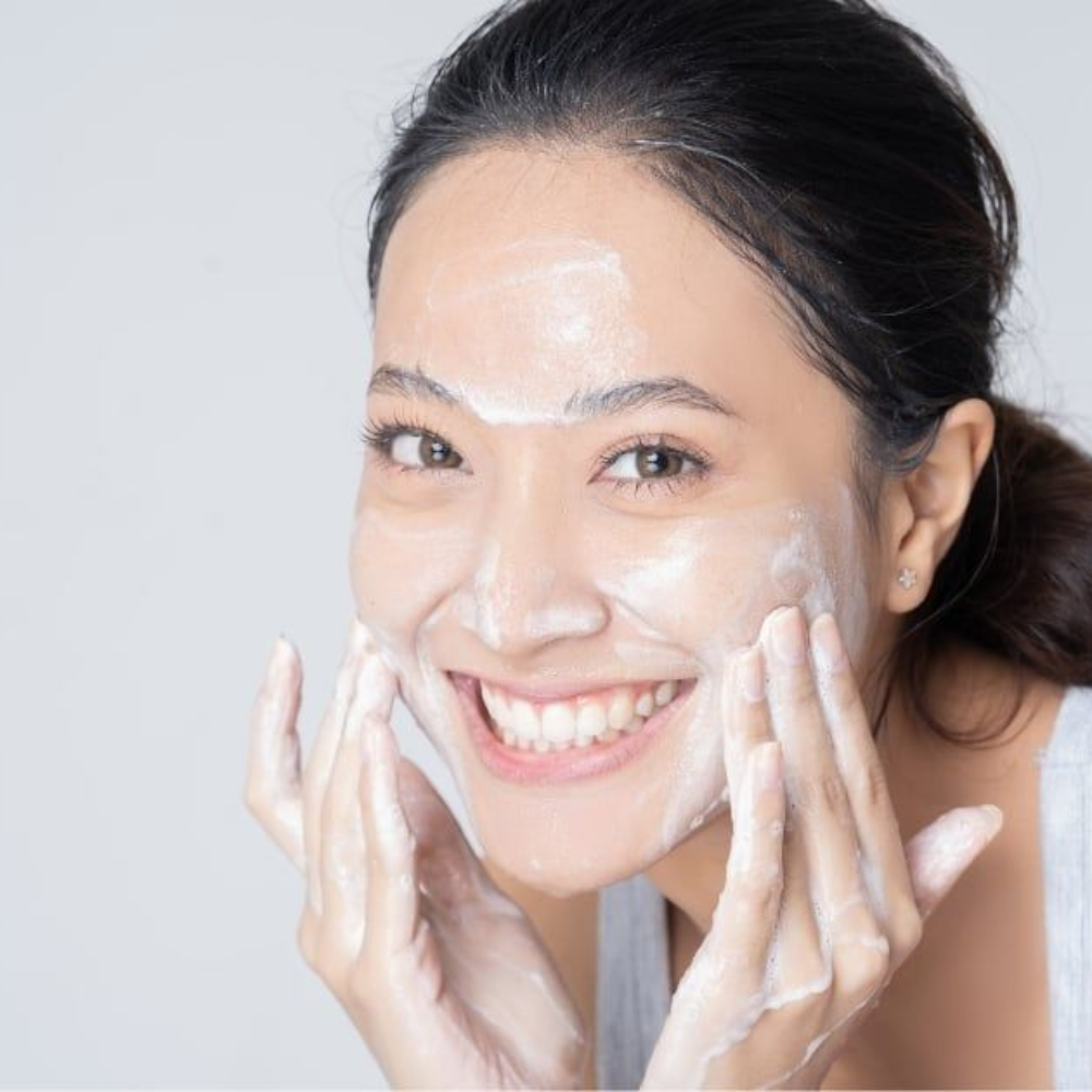 10 mẹo sử dụng sữa rửa mặt tiết kiệm mà bạn nên biết