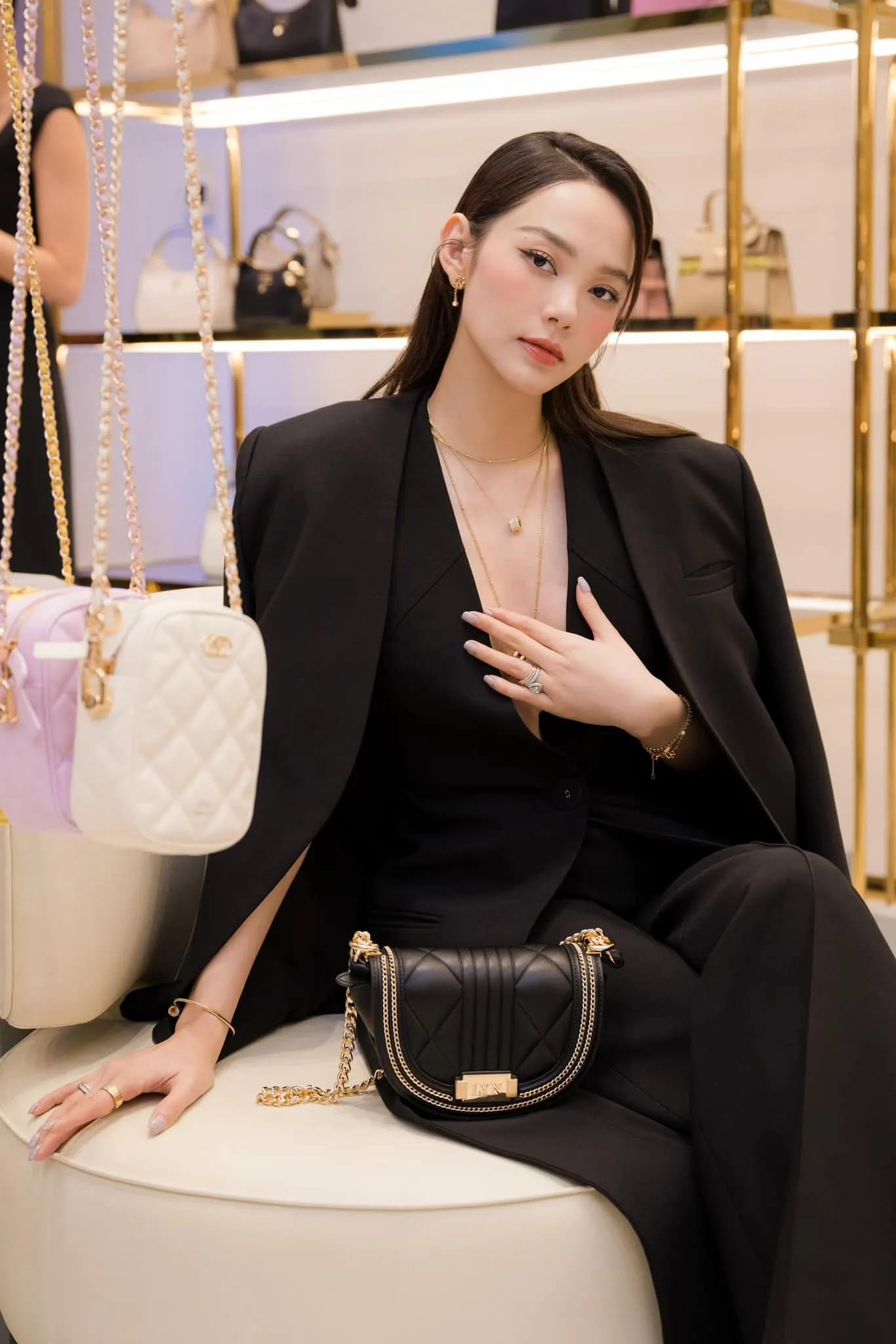 Ra mắt LYN SS23
