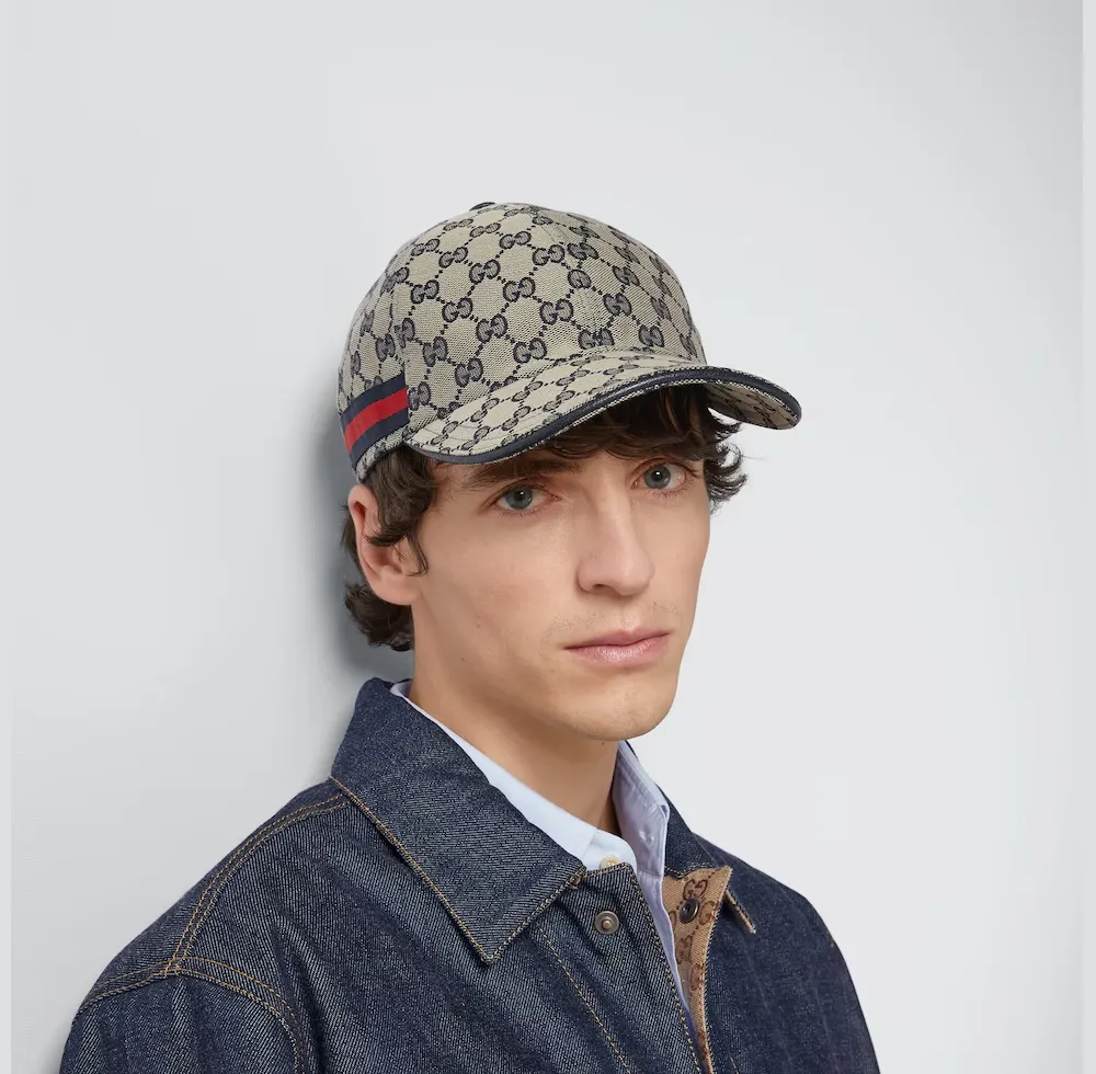 Mũ Lưỡi Trai Gucci GG Canvas