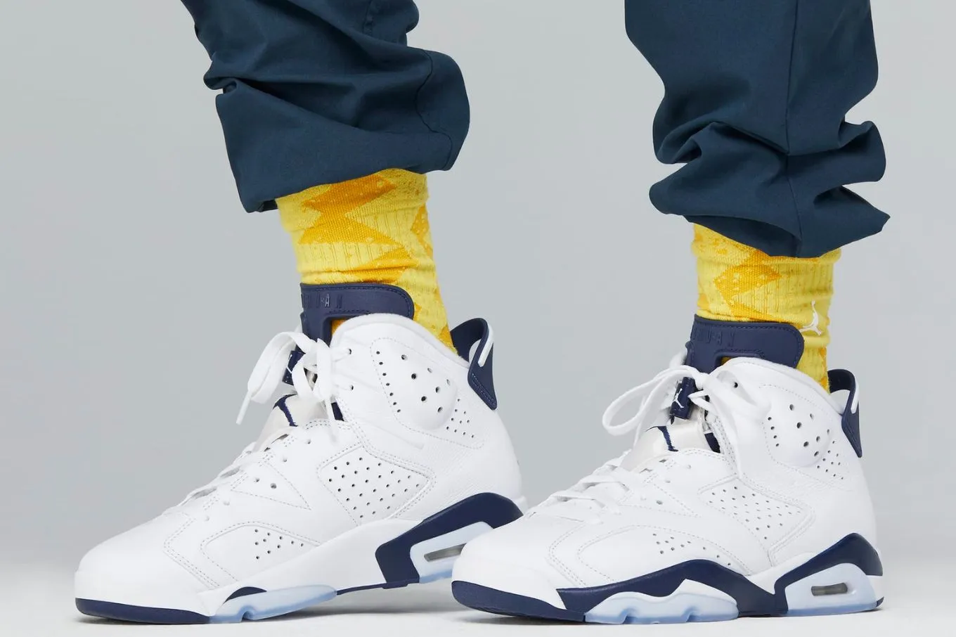 Giày Nike Air Jordan 6 Retro