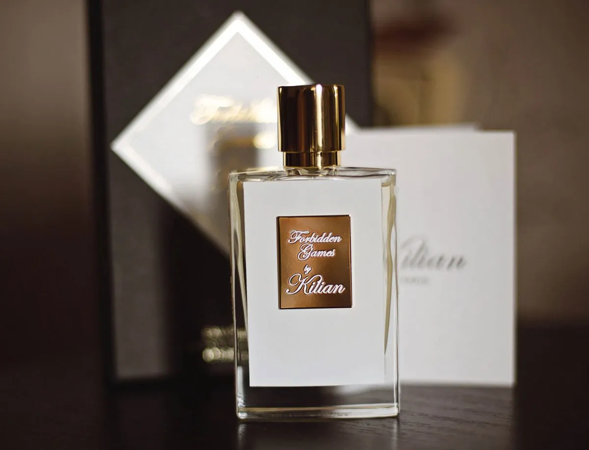 Top 15 Chai Nước Hoa Lưu Hương Lâu 6 - 12 Giờ Cho Nữ Được Yêu Thích