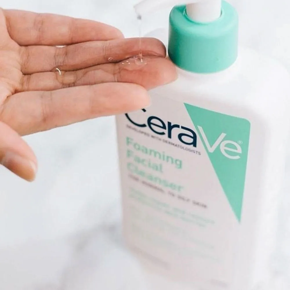 Top 15 sữa rửa mặt cho da dầu mụn được nhiều khách hàng yêu thích hiện nay