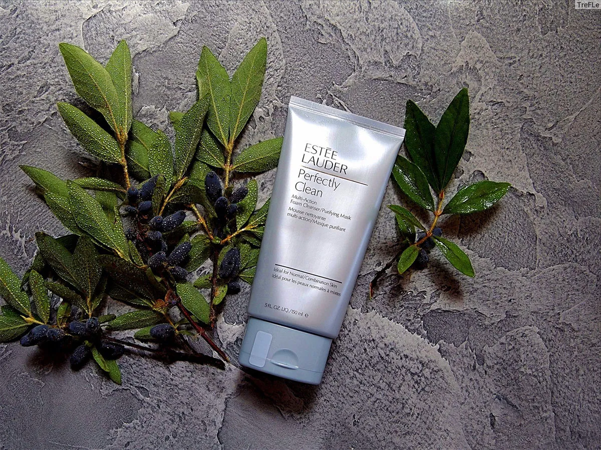 Sữa rửa mặt Estée Lauder Perfectly Clean