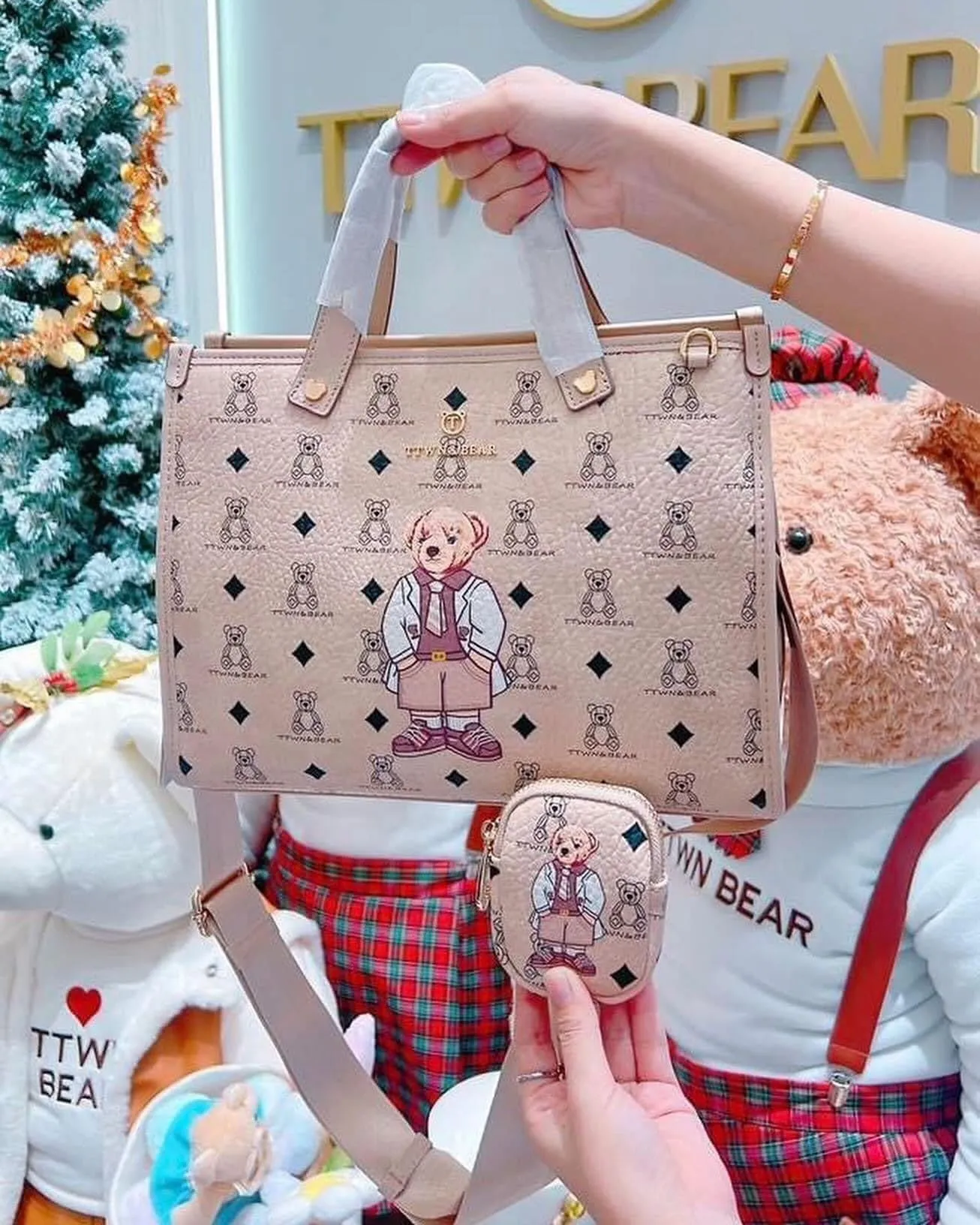 Nguồn gốc Thương Hiệu Túi xách TTWN Bear