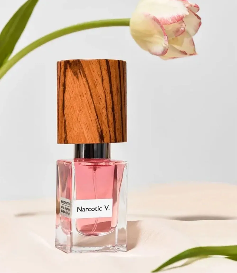 Review nước hoa Nasomatto Narcotic V có đáng mua không?