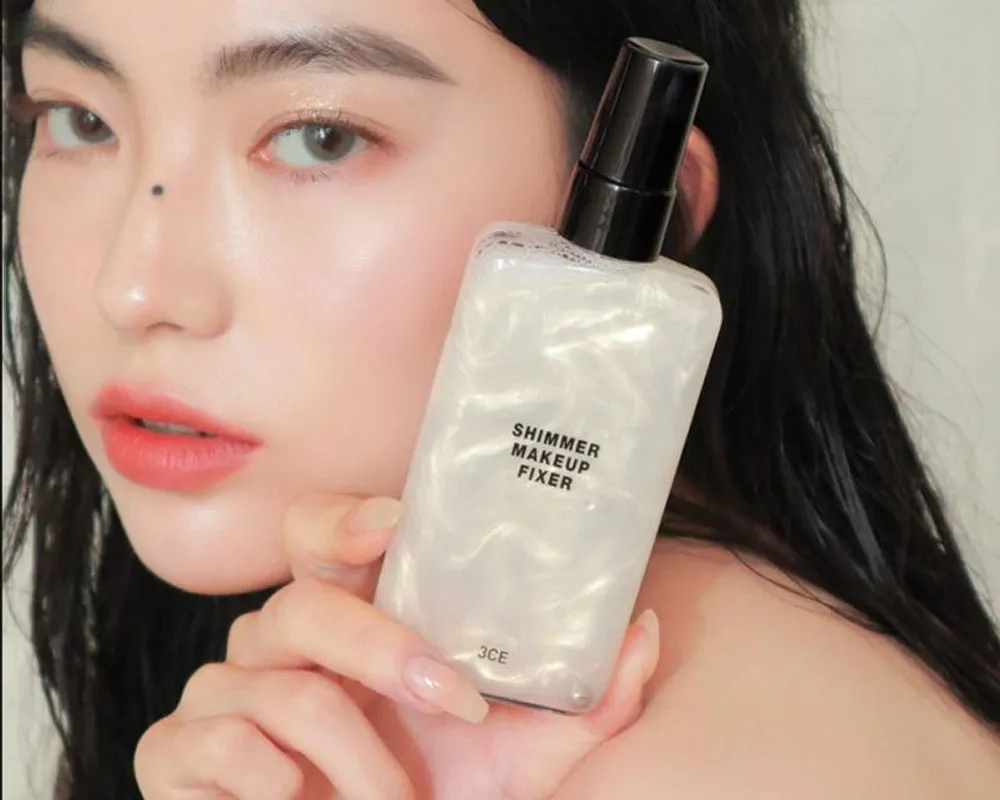 Xịt khóa makeup có tác dụng gì? Cách sử dụng xịt khóa nền đúng cách
