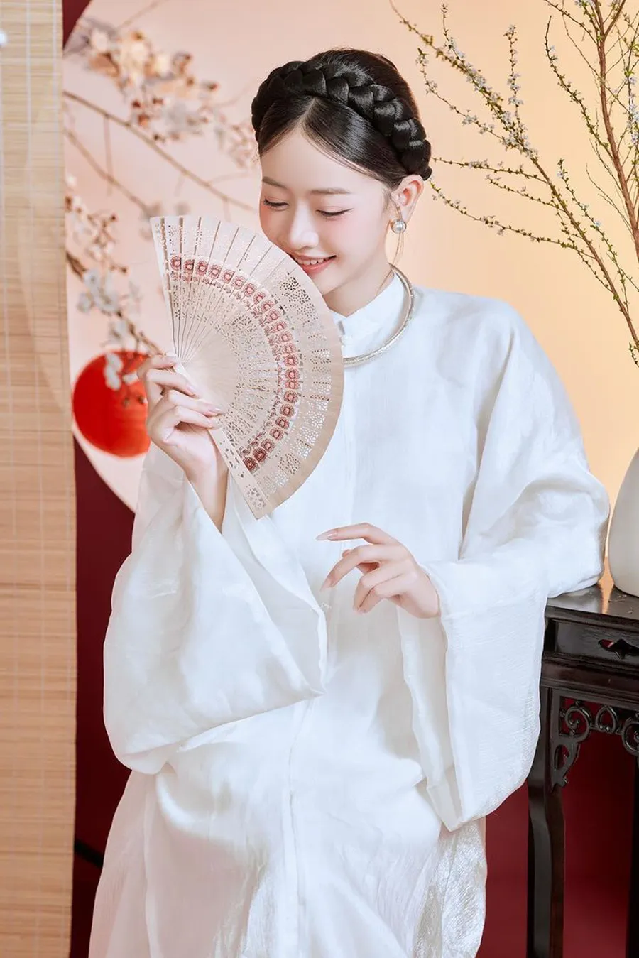 Top 14 kiểu búi tóc mặc áo dài Tết đẹp như nàng thơ