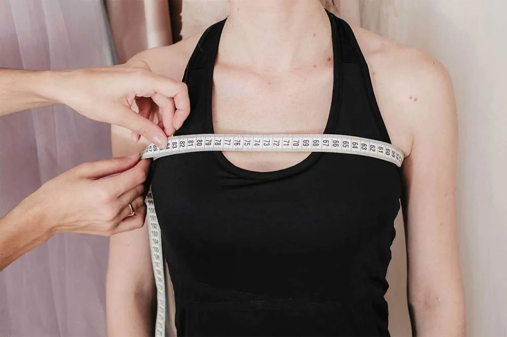 Bust là gì? Hướng dẫn cách đo áo ngực chuẩn xác, vừa người
