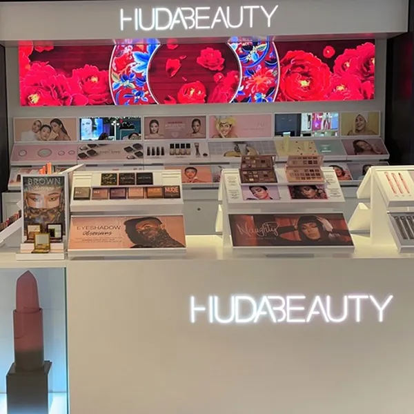 Phấn Phủ Dạng Bột Huda Beauty Easy Bake Loose Baking & Setting Powder Tone Pound Cake 20g - Trang điểm - Vua Hàng Hiệu