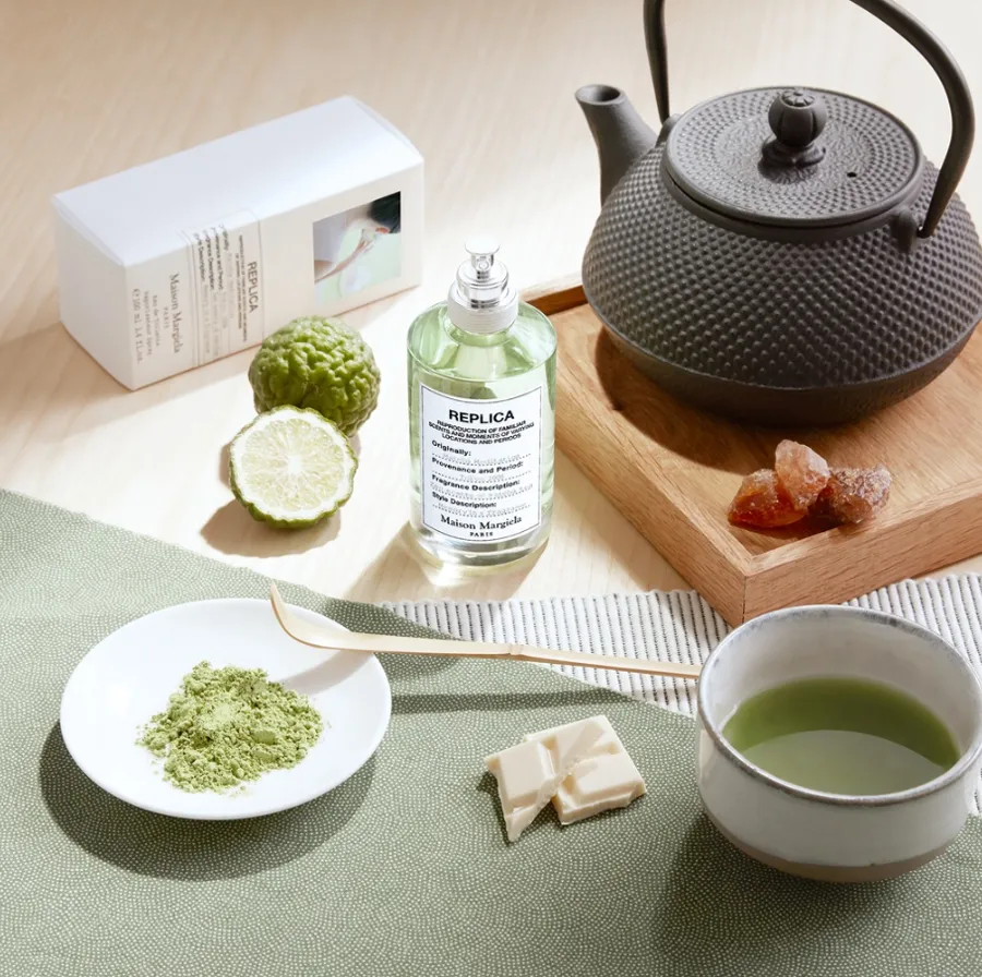 Đi chùa nên dùng nước hoa gì? Gợi ý 8 chai nước hoa tinh tế và thanh nhẹ - 2