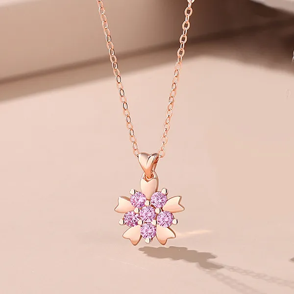 Dây Chuyền Nữ Lili Jewelry Bạc Đính Đá CZ Hoa Huệ Tây Amara LILI_092752 Màu Vàng Hồng - Trang sức - Vua Hàng Hiệu