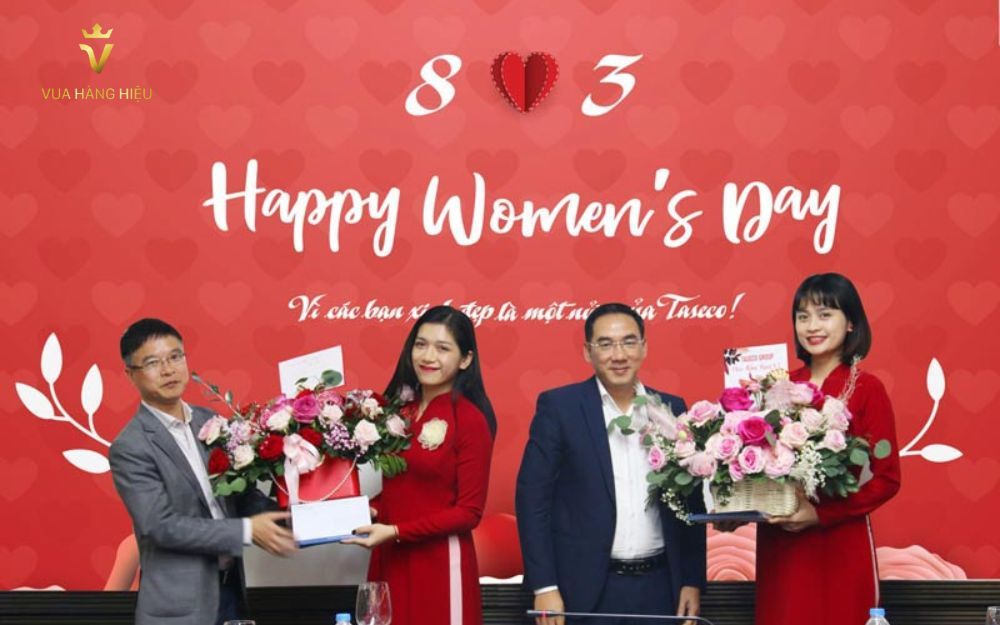 Thắng Đời 1-0 Với 11+ Ý Tưởng Tổ Chức 8/3 Hay Cho Vợ, Người Yêu