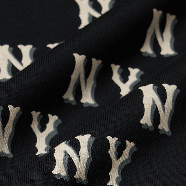 Áo Thun MLB Classic Monogram Sporty Panel Pattern T-Shirts New York Yankees 3ATSM0553-50BKS Màu Đen Size M - Thời trang - Vua Hàng Hiệu