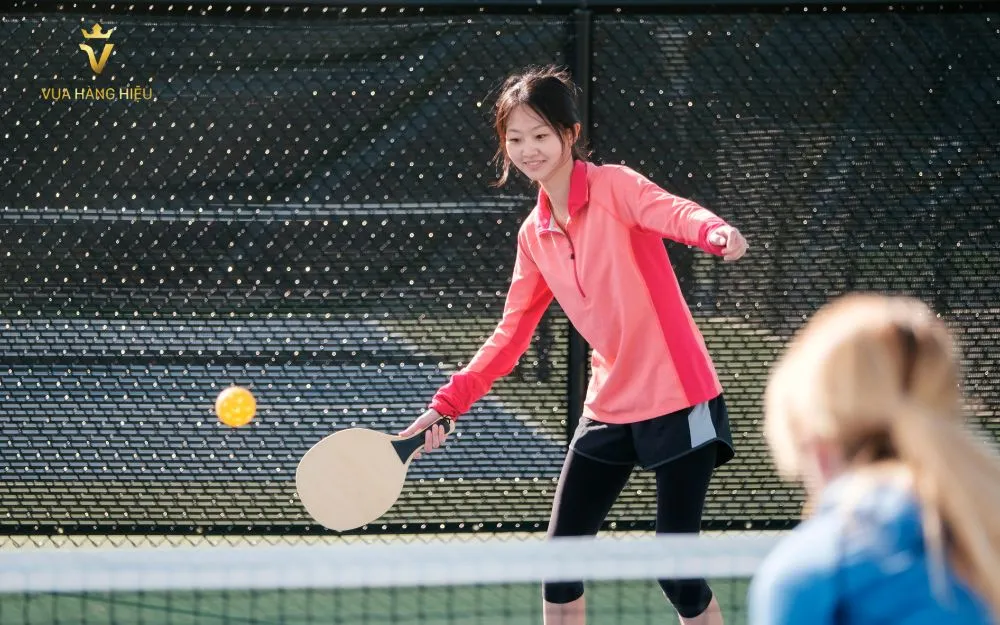 Chi Tiết Cách Chọn Vợt Pickleball Cho Người Mới Chơi Đúng Chuẩn