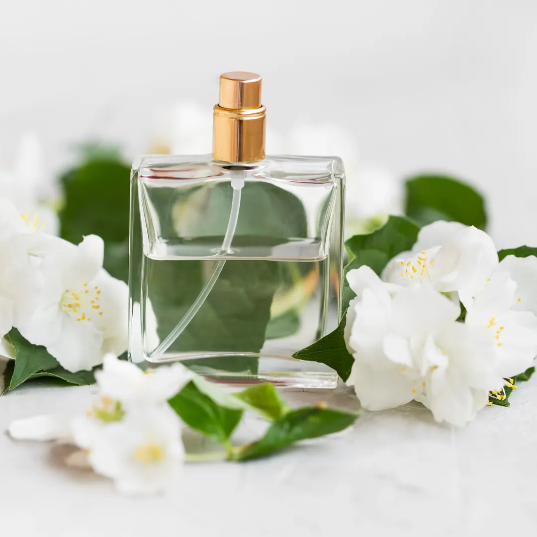 Top 10 chai nước hoa mùi nhài thơm nhẹ nhàng nữ tính