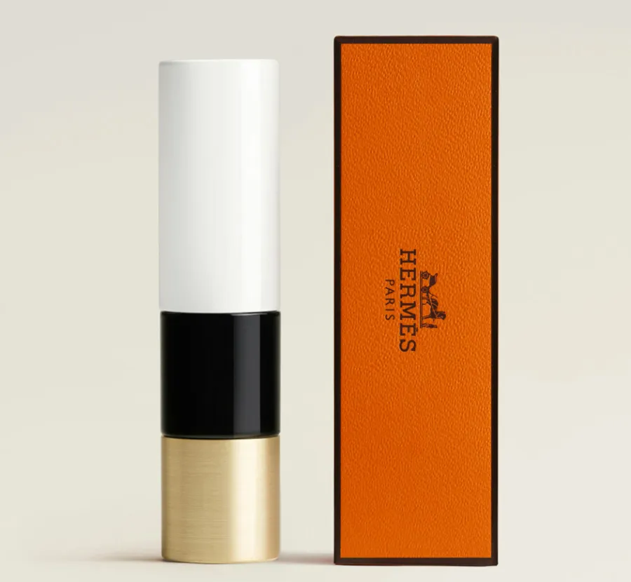 BST Son Hermès Rouge Brillant Silky 2025: Chất Lụa Óng Ánh Lướt Nhẹ Trên Môi