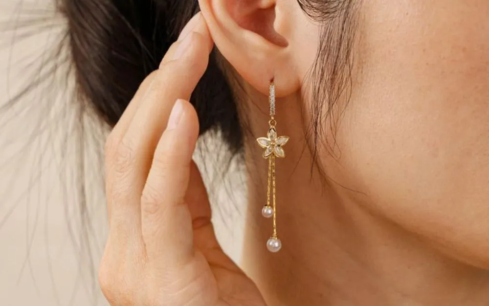 Phân Biệt Các Loại Khuyên Tai Phổ Biến Trên Thị Trường Hiện Nay