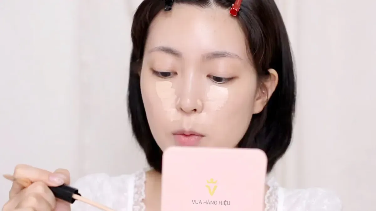 11 Bước Trang Điểm Cơ Bản Cho Người Mới Bắt Đầu Nhanh Chóng (A-Z)