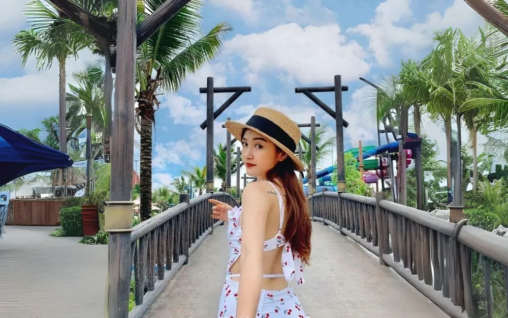 Đi Hạ Long Mặc Gì? 30+ Gợi Ý Outfit Đẹp Khi Du Lịch Vịnh Hạ Long