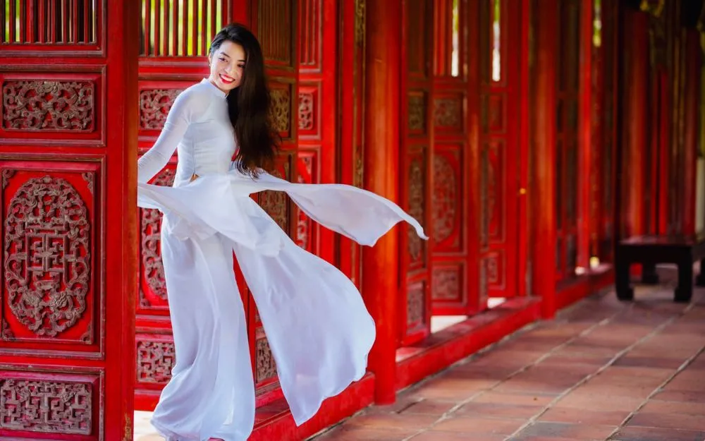 Đi Huế Mặc Gì? 20+ Cách Phối Đồ Khi Đi Du Lịch Ở Huế