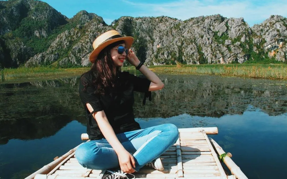 Đi Ninh Bình Mặc Gì Đẹp? 20+ Cách Phối Đồ Khi Du Lịch Ở Ninh Bình